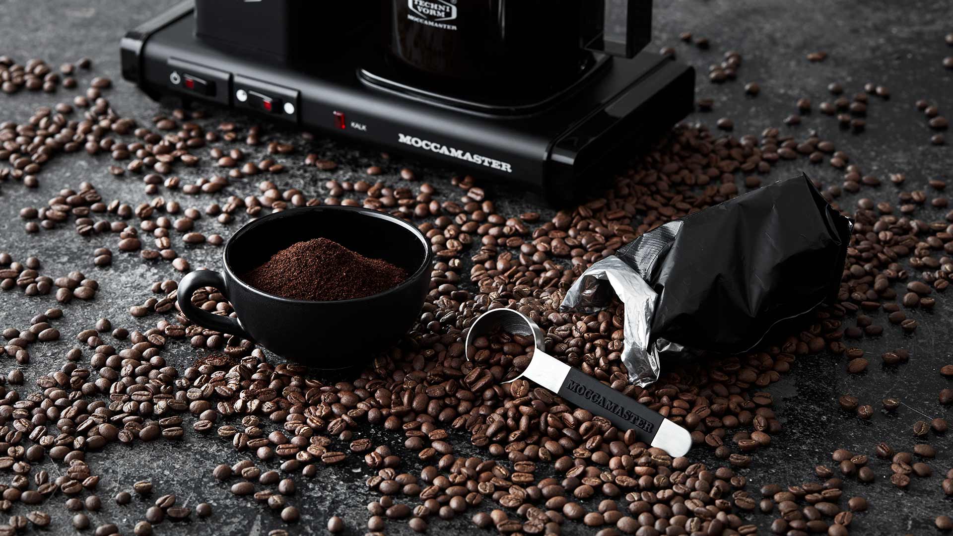 Hvor mange skjeer eller gram kaffe per liter vann Moccamaster